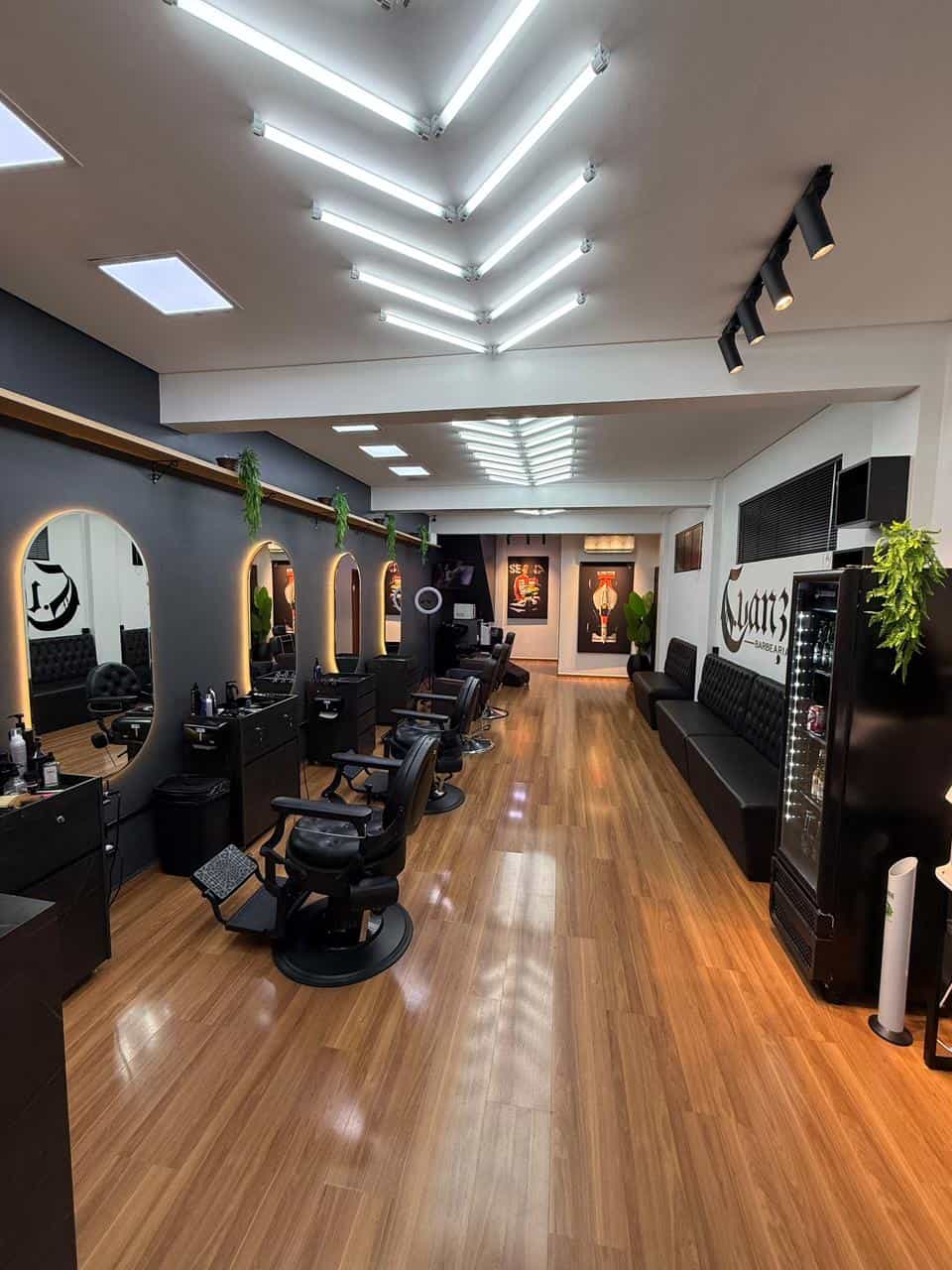 Interior da Cvanzzo Barbearia Vila Industrial